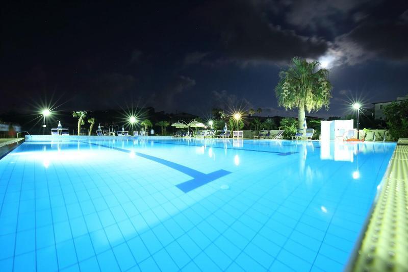 Hotel Calabrisella Calabria Eksteriør bilde