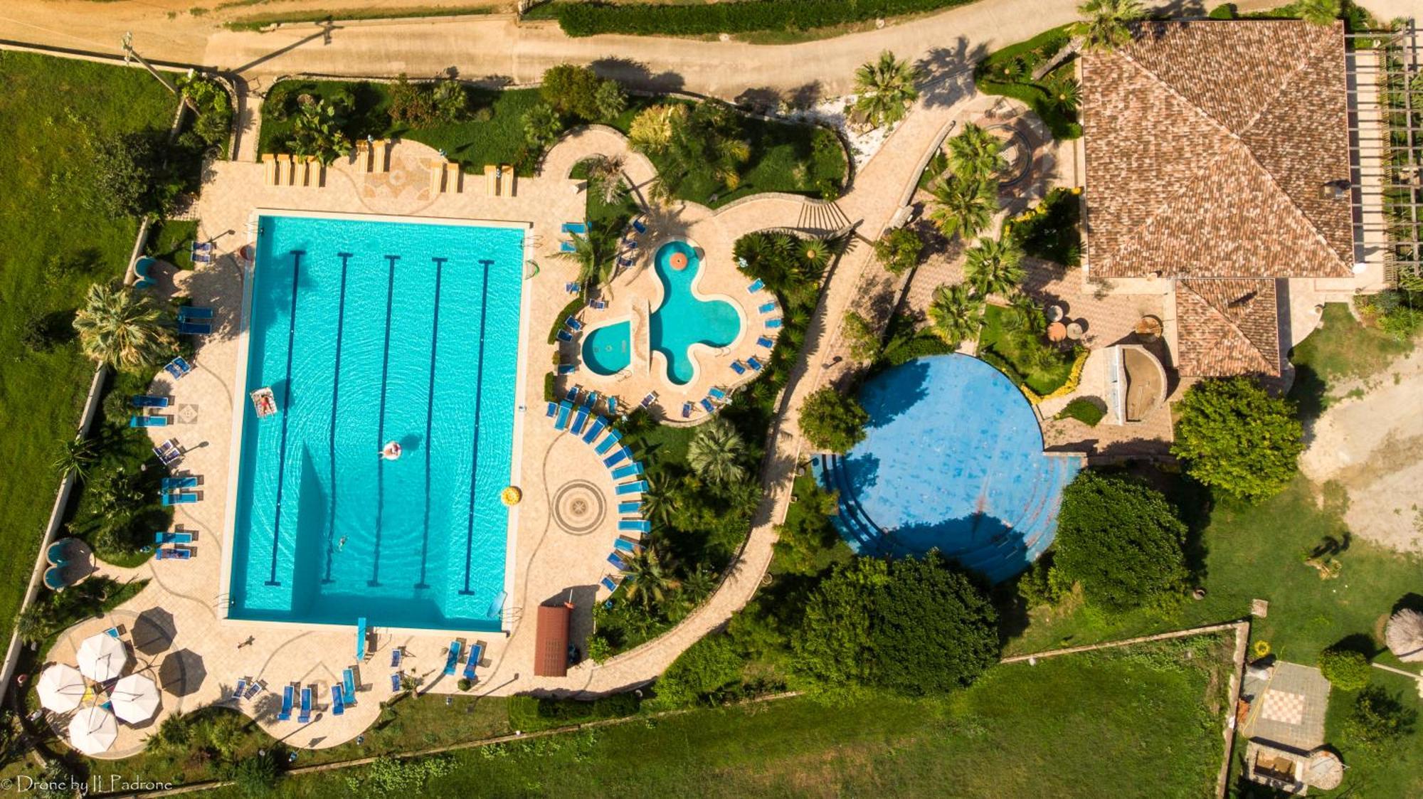 Hotel Calabrisella Calabria Eksteriør bilde
