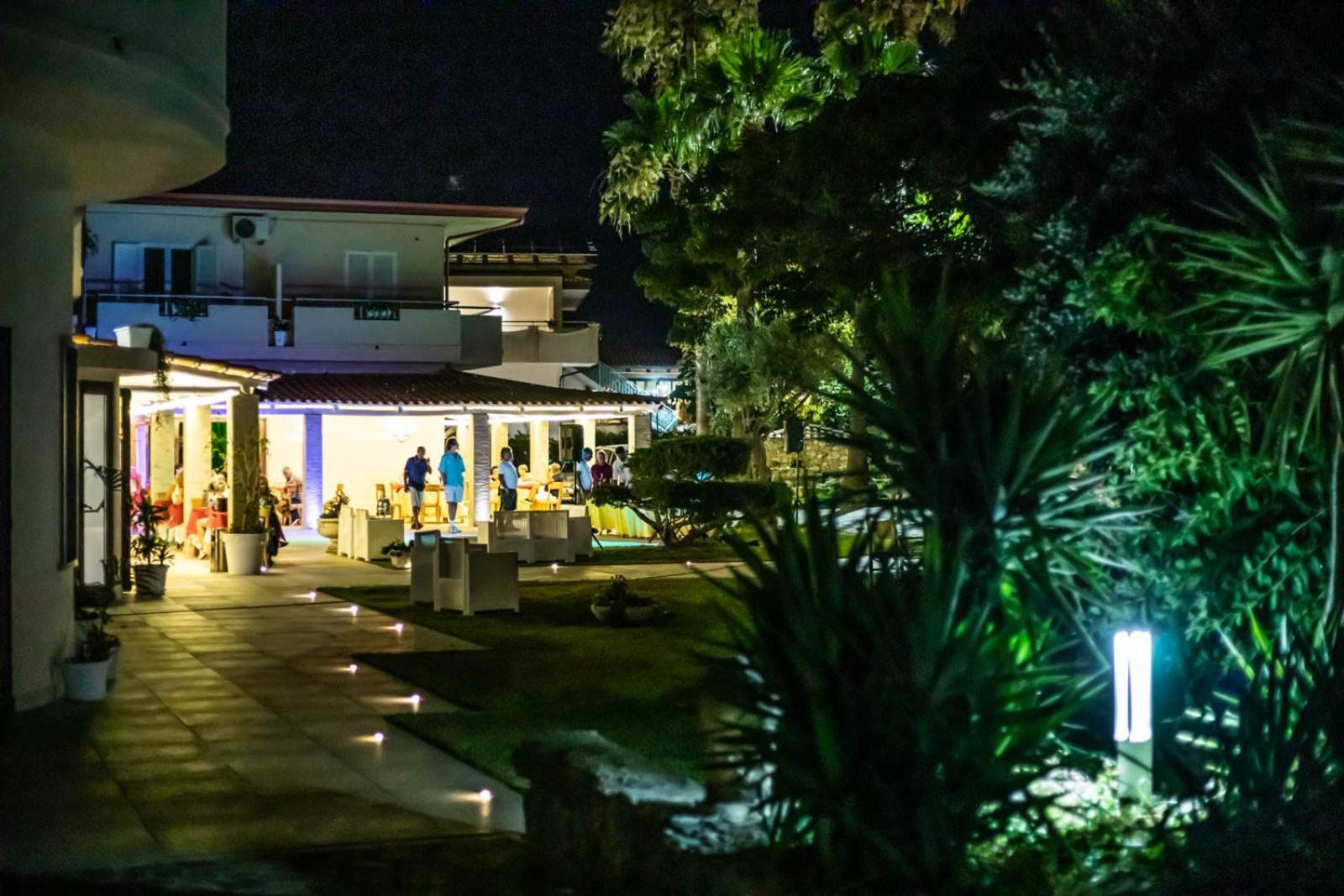 Hotel Calabrisella Calabria Eksteriør bilde